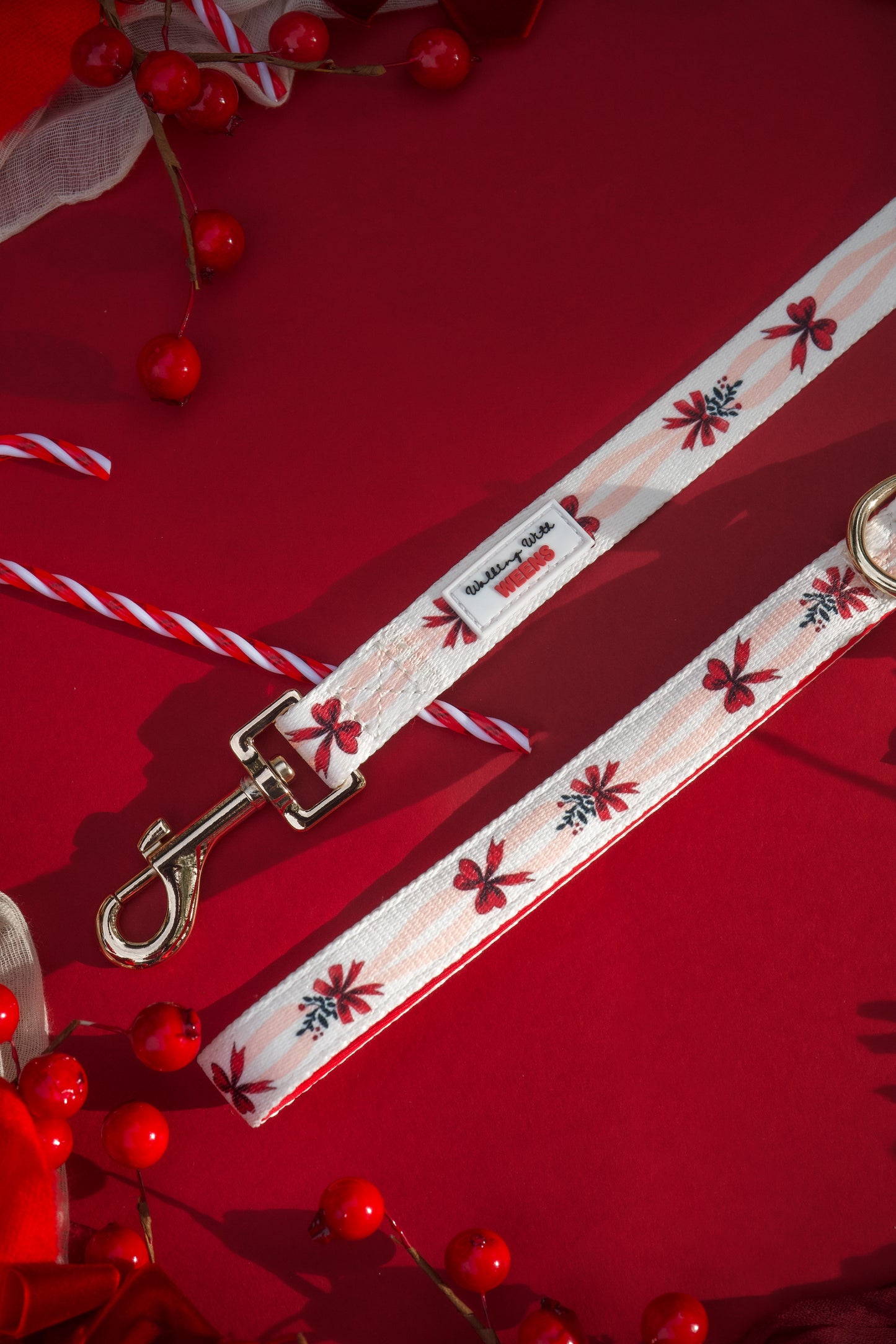 Classic Crimson - 4ft Lead