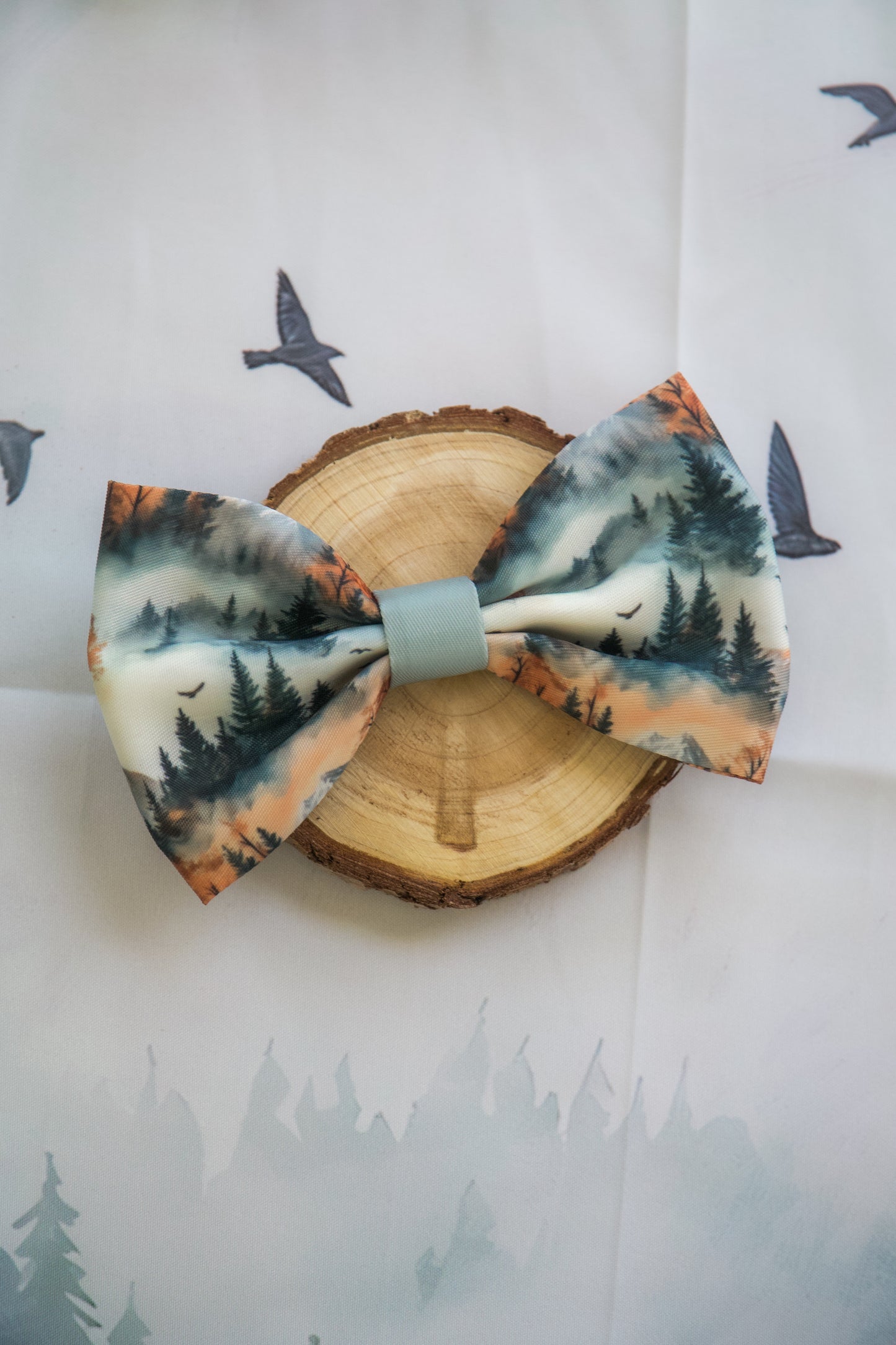 Pinewood Peaks - Bow Tie