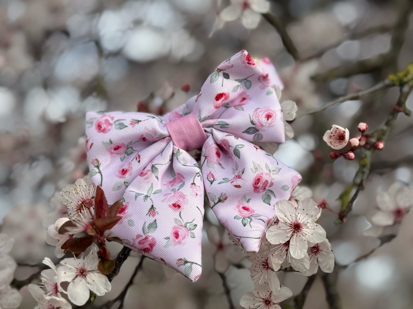 Rustic Roses - Sailor Bow