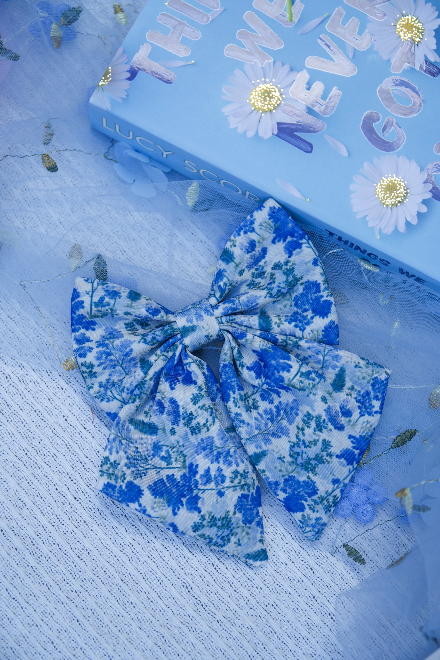 Whispering Willows - Sailor Bow