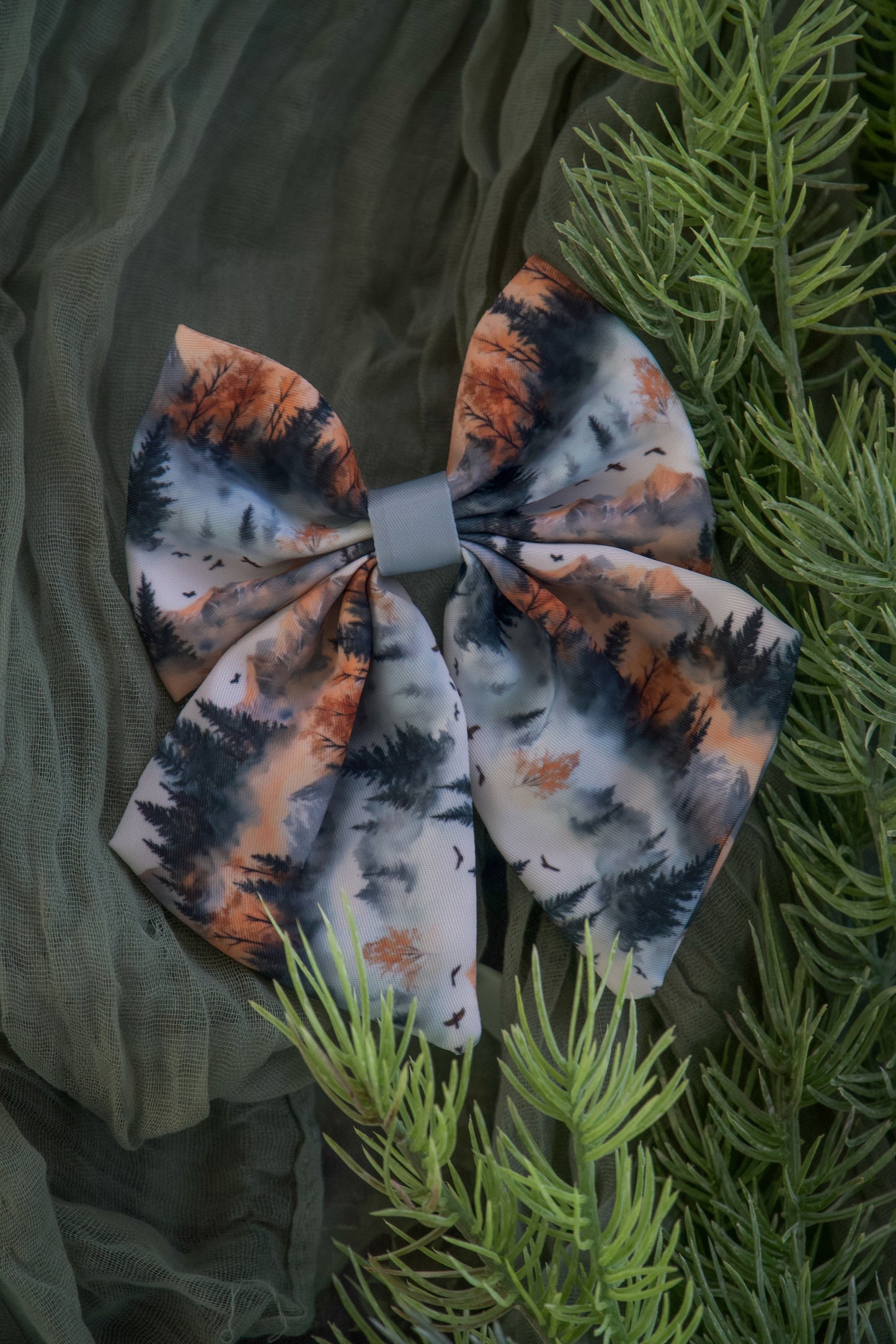 Pinewood Peaks - Sailor Bow